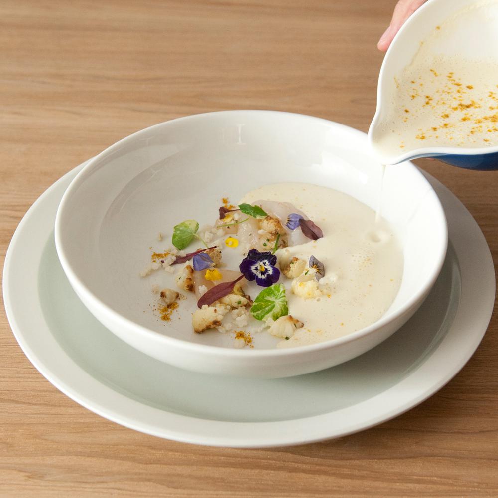 LOVERAMICS ER-GO! 2 piece Dinner & Soup Plate Set (TAUPE)